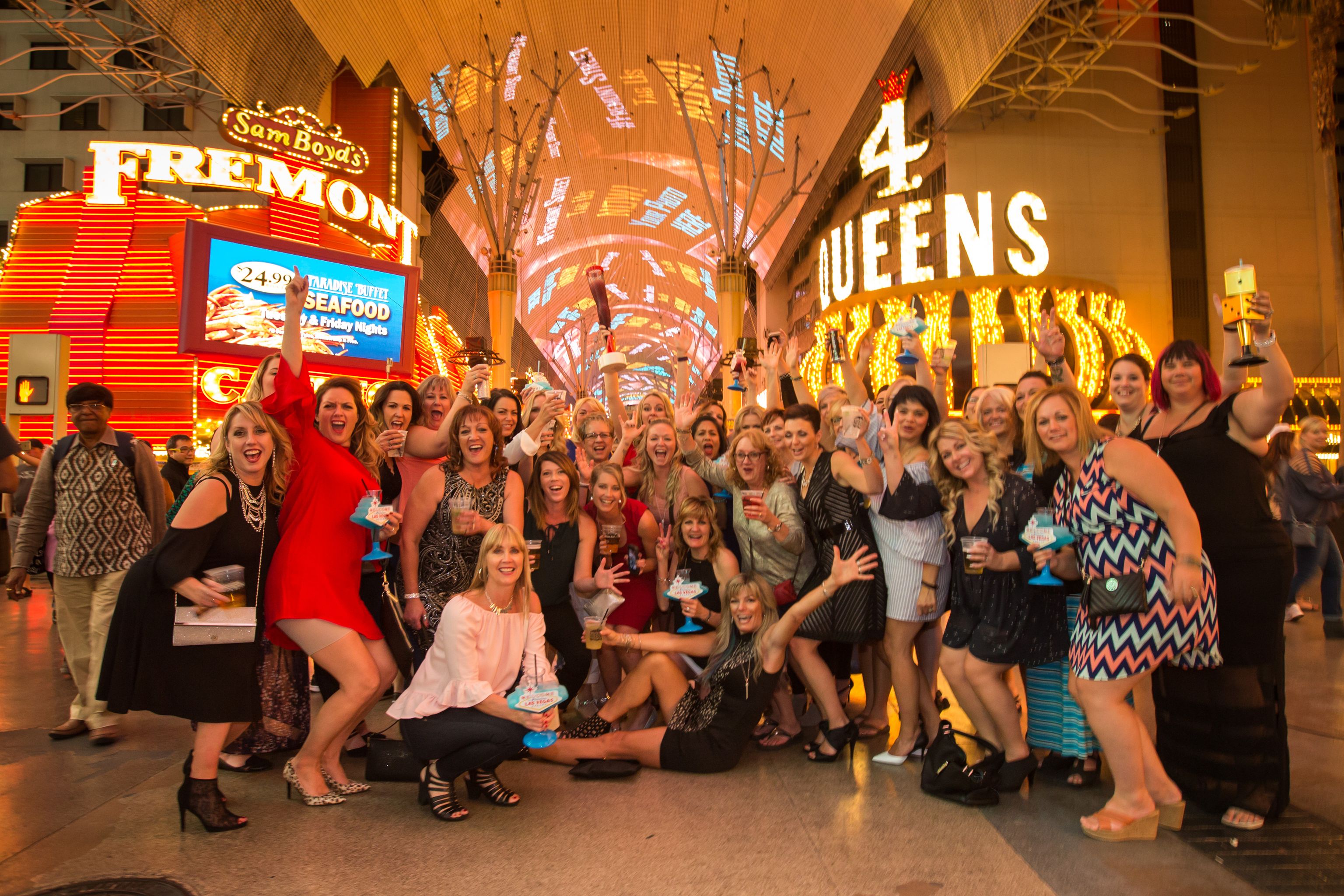 Las Vegas Strip at Night: Iconic Landmarks, Best Photo Spots & How to See It All in One Night