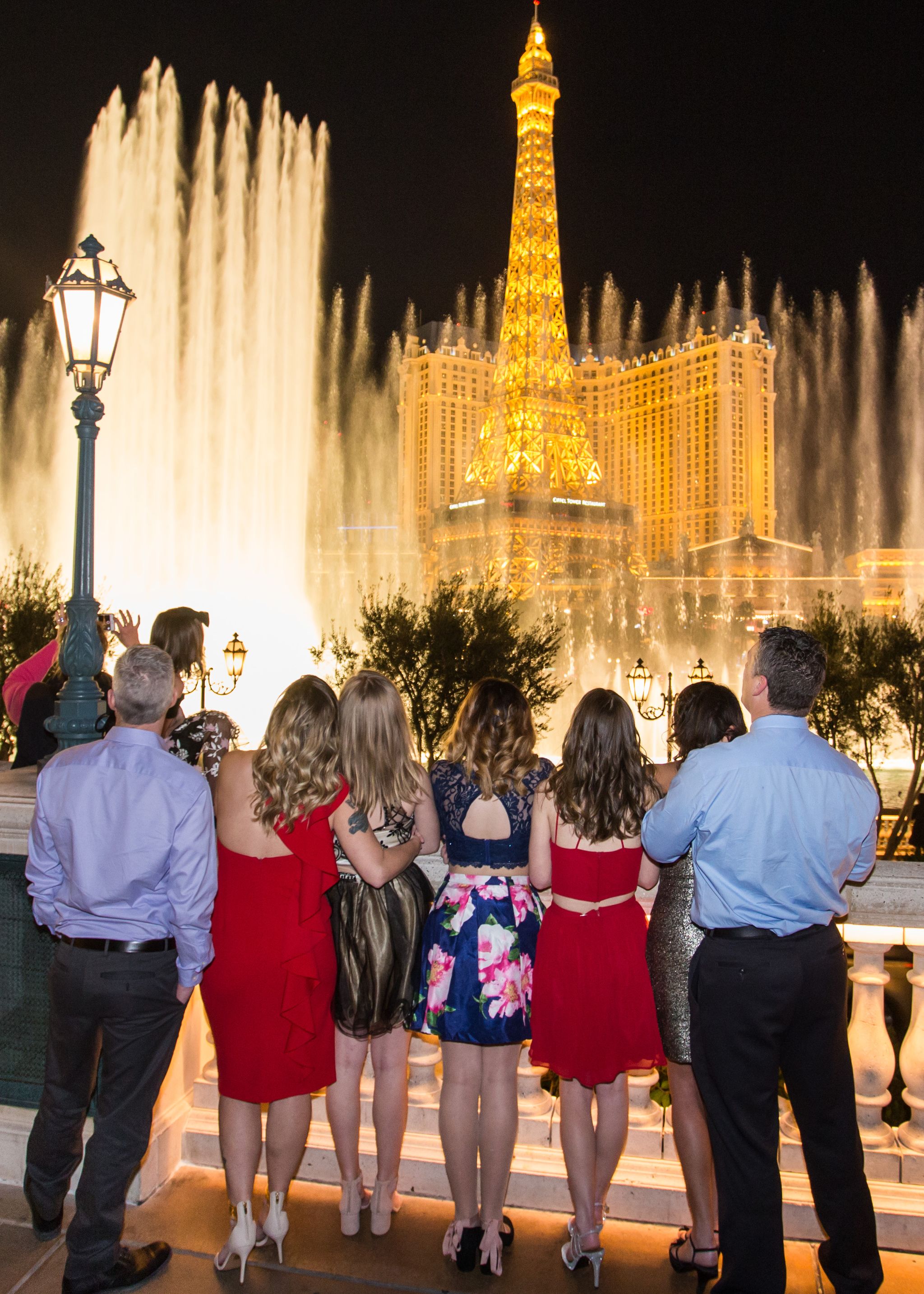 Bellagio Fountain Show Hours 2026: The Complete Day-by-Night Schedule (And the Best Way to See It Up Close)