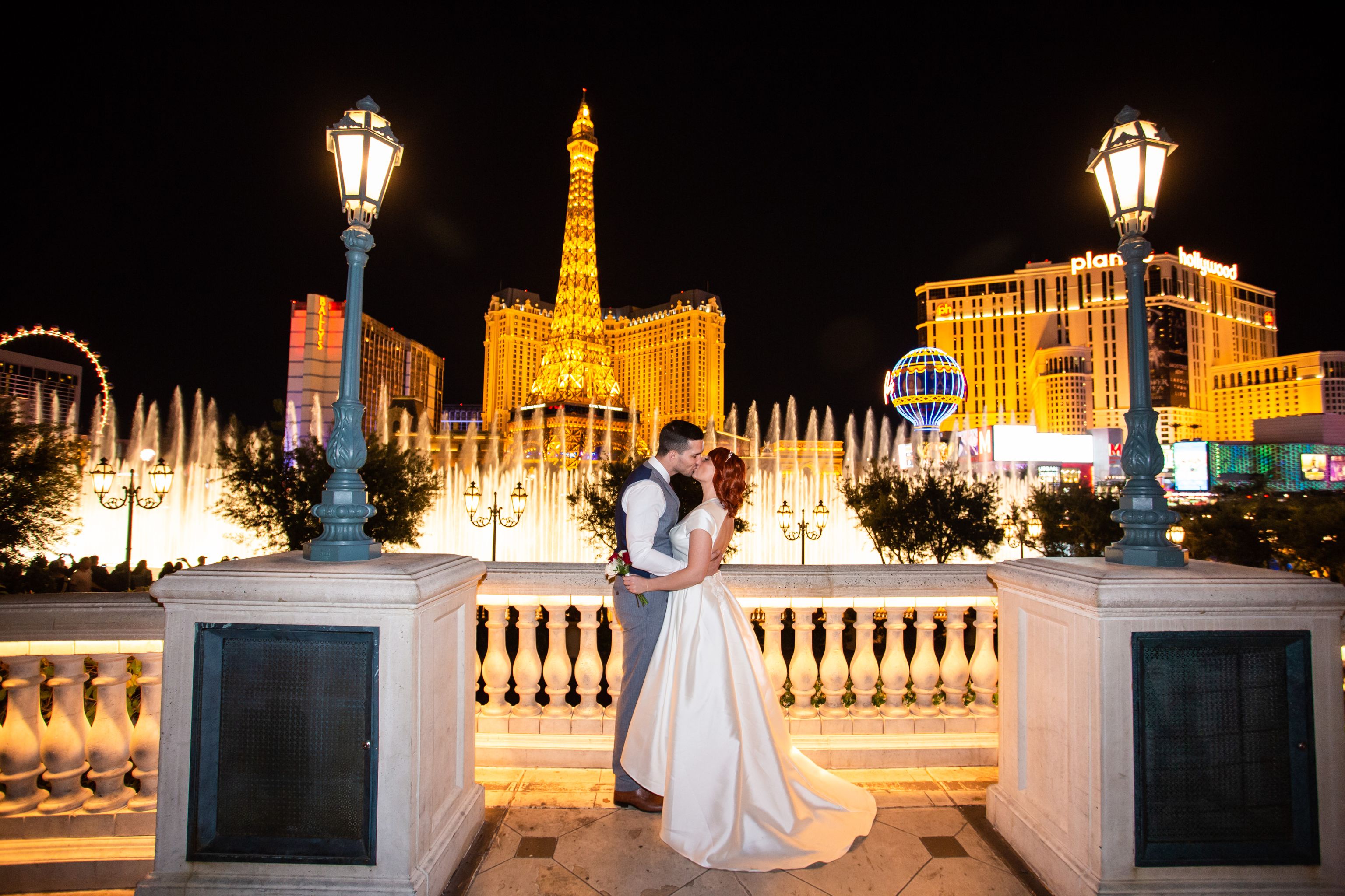 Las Vegas Wedding Planners with Venue + Live Streaming: The 2026 Guide for Couples with Remote Guests